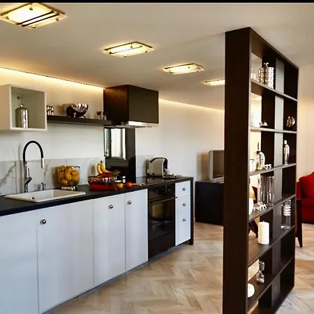 Andrassy Palace Apartamento *
